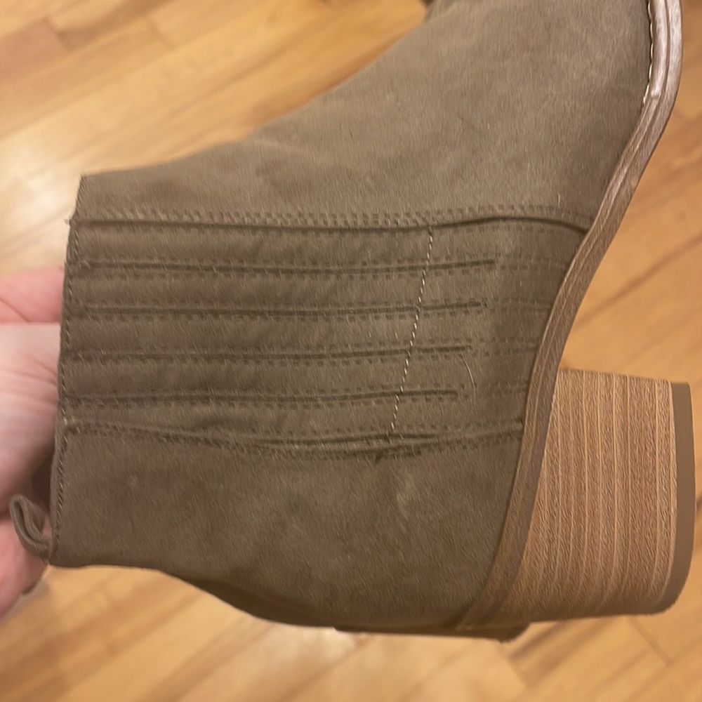 Green/Brown Pointed Toe Booties